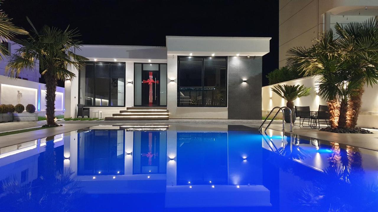 Lt Luxury Villa Rrushkull  Ngoại thất bức ảnh