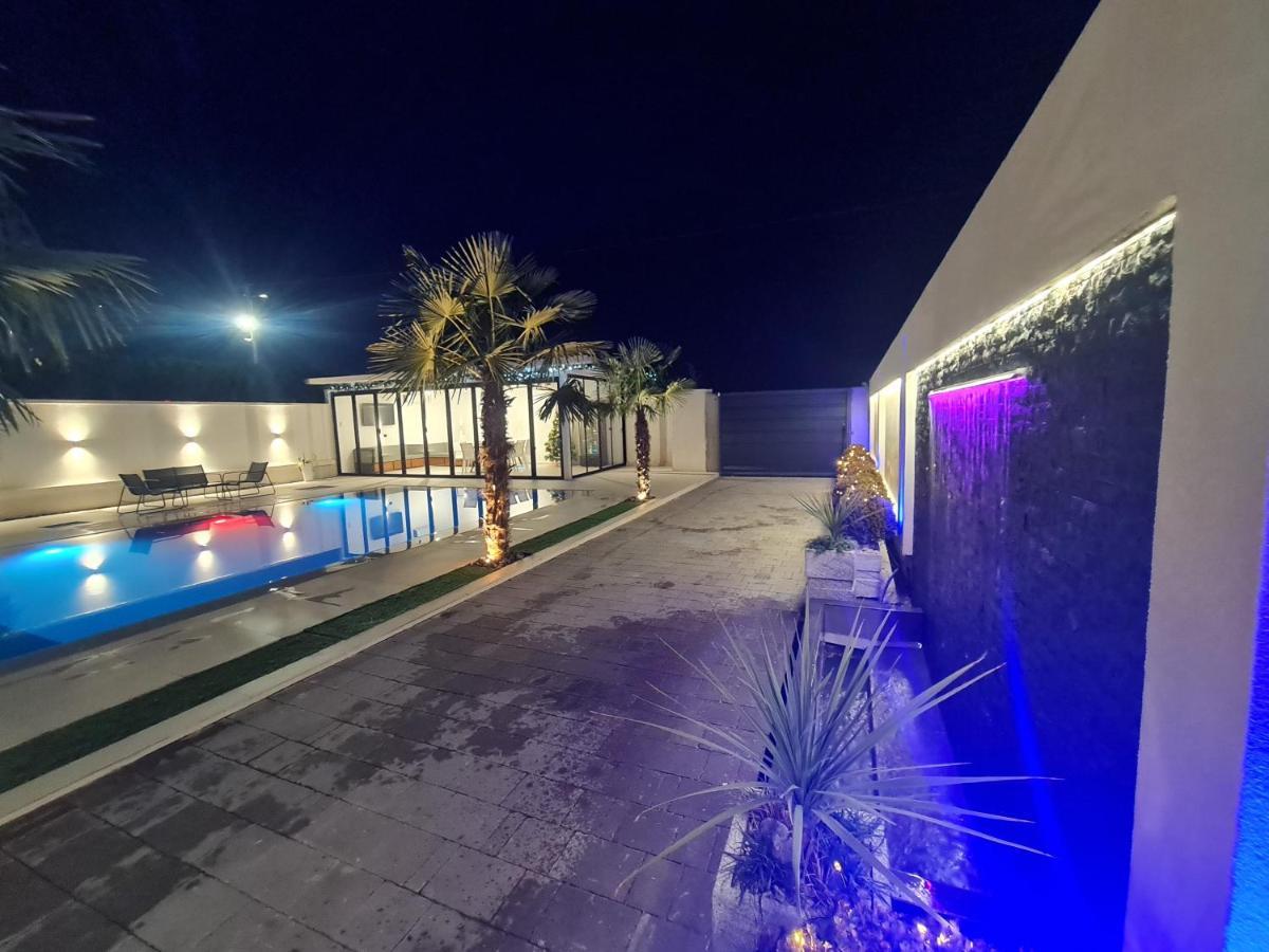 Lt Luxury Villa Rrushkull  Ngoại thất bức ảnh
