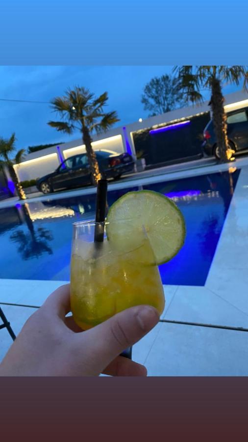 Lt Luxury Villa Rrushkull  Ngoại thất bức ảnh